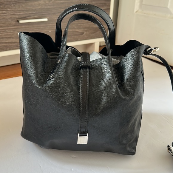 Tiffany & Co tote with pouch - Picture 2 of 16